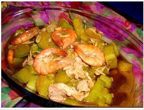 猪吃牛腿瓜,探寻农家美食的独特魅力