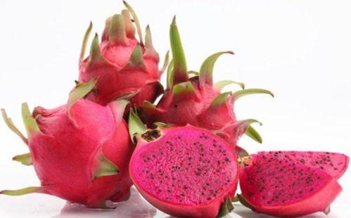 吃哈密瓜还是火龙果好,营养与口感大比拼，你更偏爱哪一种？”