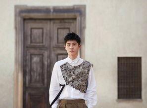 刘昊然吃瓜的人,从吃瓜少年到娱乐圈观察者的人生轨迹