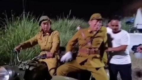 吃瓜大佐,网络红人的崛起与争议