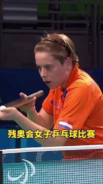 女队员吃瓜马龙视频,萌态十足引网友热议